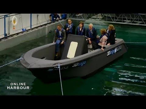 The world's largest 3D printed boat built by the largest 3D printer