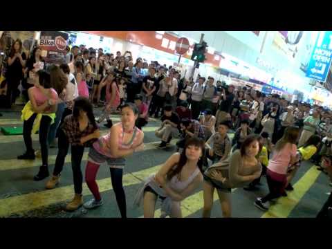 Gangnam Style Flash Mob Dancing Hong Kong - 江南快閃 - GANGNAM STYLE
