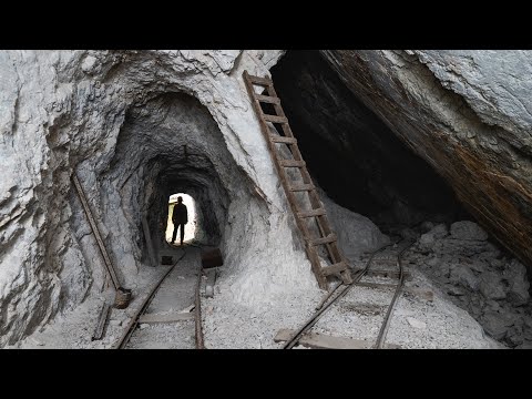 Exploring the Abandoned Richmond Mine