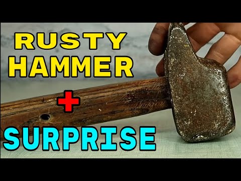 Antique rusty hammer restoration