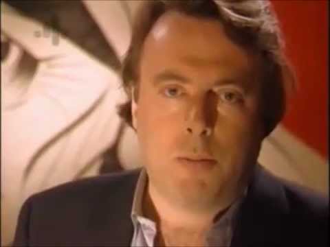 Hells Angel (Mother Teresa) - Christopher Hitchens